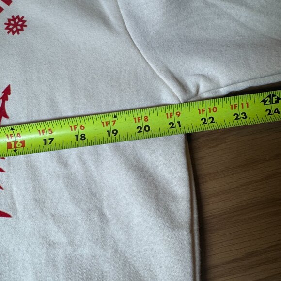 MICKEY MOUSE snow boy Collared Crewneck Pullover Sweatshirt‎ Size M NWT - Picture 4 of 11